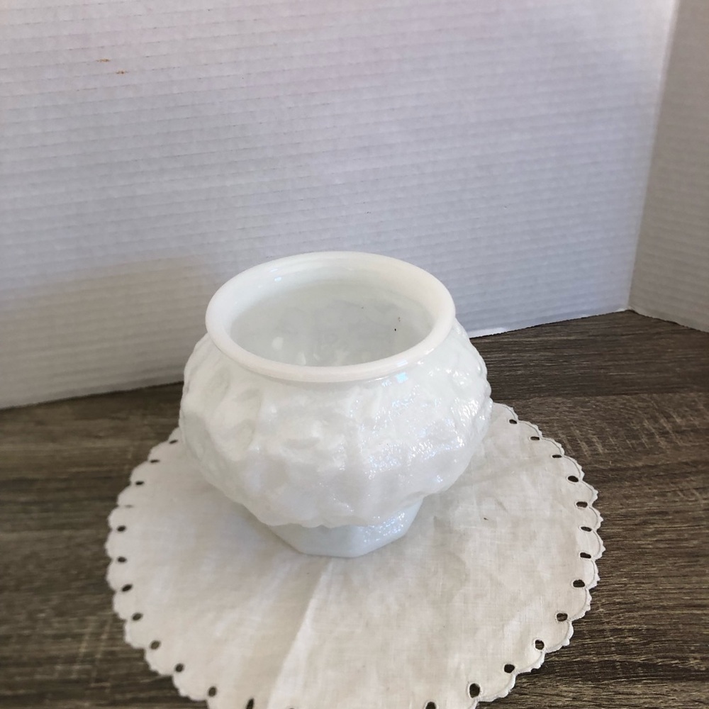 Vtg EO Brody Textured Milk Glass Vase